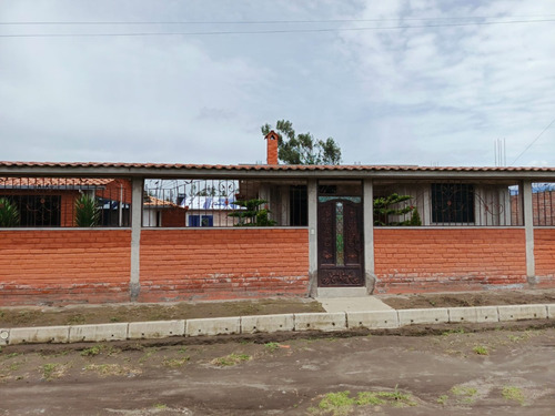 Venta De Casa De Campo, Con Una Área De Terreno De 1500 Metros Cuadrados, Sector Quimiag - Imagen 2