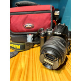 Câmera Fotográfica D5000 + Lente Nikkor 18-55mm