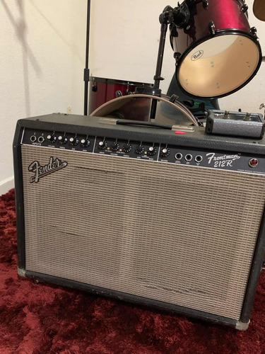 Fender Frontman 212r