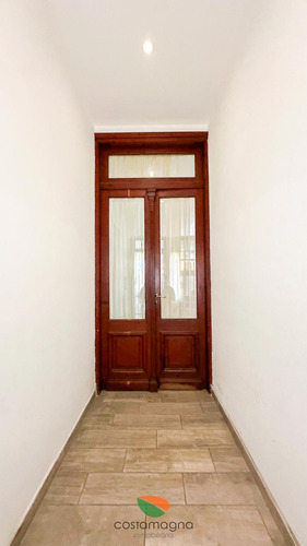 Gran Casa En Juniors De 3 Dormitorios - Imagen 2