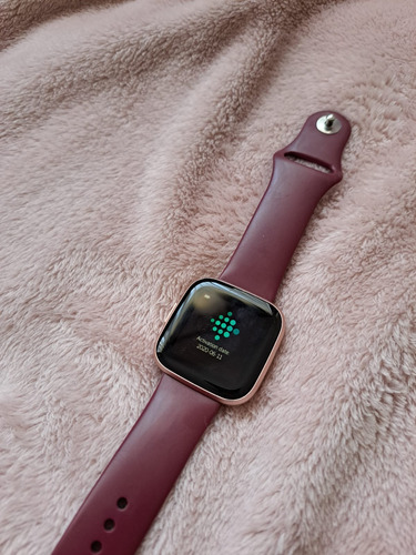Smartwatch Fitbit Versa 2 Rosegold Correa Burdeo