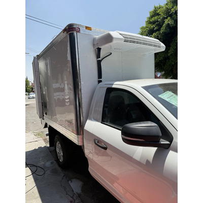 Caja Refrigerada Nueva Para Nissan Con Equipo Thermokingv300