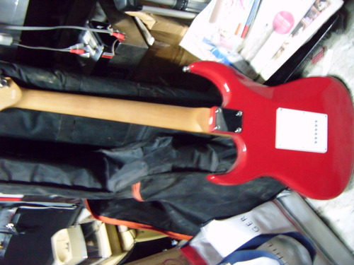 Axl Guitarra Electrica 6 Cuerdas Exquisita Roja