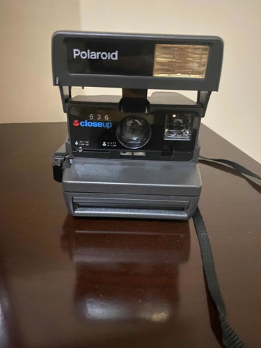 Camera Polaroid 636 Closeup, Inclui Bolsa - Não Funciona