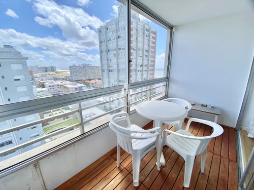 Apartamento Alquiler 2 Dormitorios Penísula Punta Del Este - Imagen 2