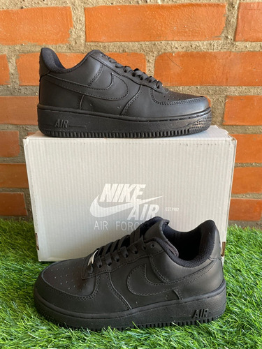 Tenis Originales Nike Air Force 1 Cuero Grueso Negro 25.5