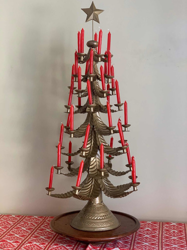 Árbol De Navidad Mexicano Metálico Para 40 Velas O Moños.