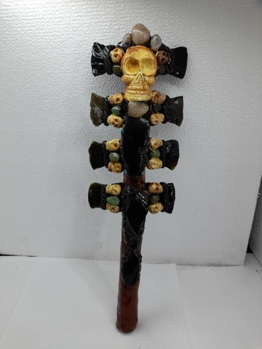 Macahuitl De Obsidiana Con Calaveras Y Piedras Espada Azteca