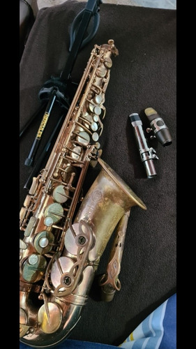 Vendo Saxofón En Perfecto Estado En Envigado 