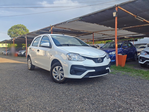 Toyota Etios 1.5 5 Ptas X 6mt L18 2023