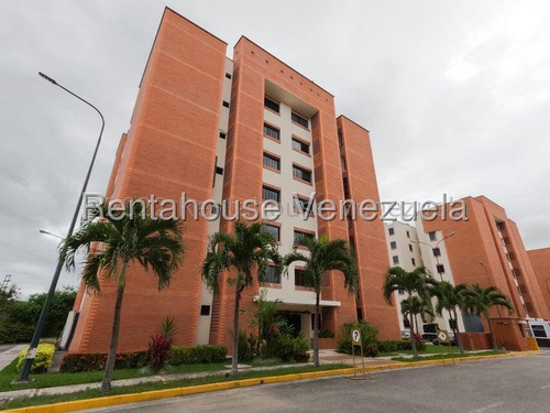 Ana Karina Molleja Vende Hermoso Apartamento En Parque Trinitarias Zona Este Barquisimeto-lara/ Akm