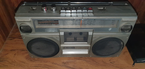 Radiograbador Hitachi Trk7000