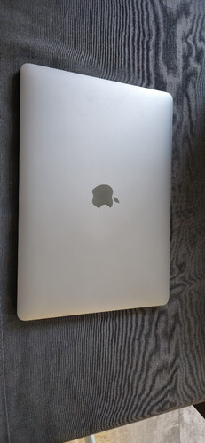 Vendo Macbook Pro 13  Inch 2019