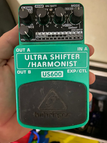 Pedal De Guitarra Behringer Us600 Ultra Shifter Harmonist