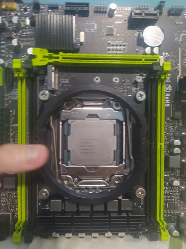 Kit Xeon 2667 V4 + Placa Mãe X99