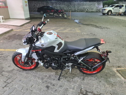 YAMAHA  MT09 NAKED 850CC