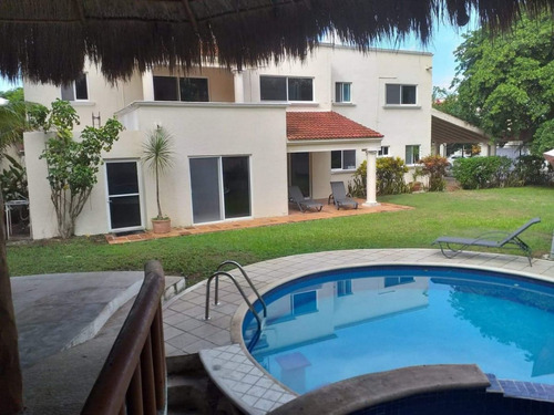 Casa En Residencial Campestre, Cancun, Q. Roo. - Imagen 3