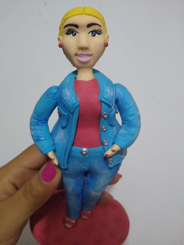 Figuras Personalizadas De Porcelana Fría.