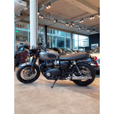 Triumph Bonneville T120black