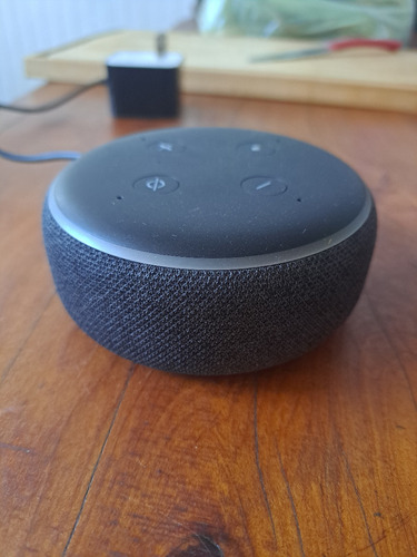 Amazon Echo Dot 3rd Con Asistente Virtual Alexa Carbón 110v2