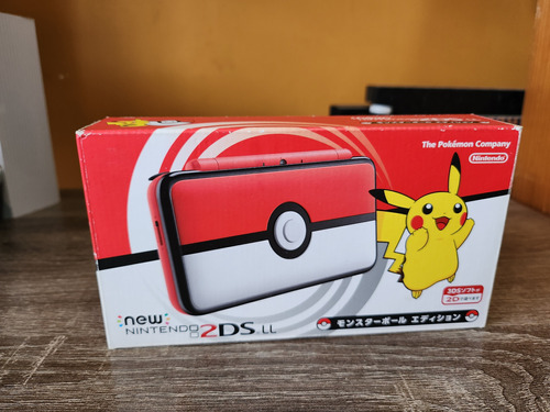 Nintendo 2ds Xl Edicion Pokéball - Japones