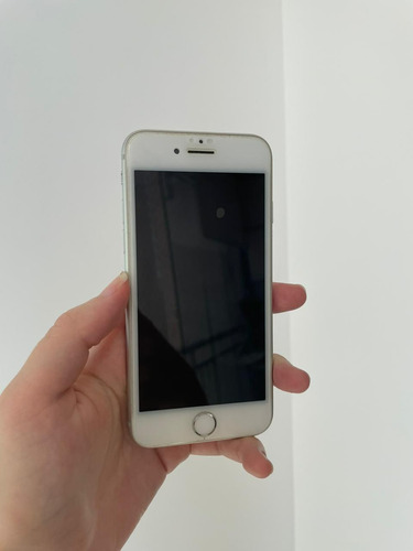  iPhone 8 64 Gb Prateado - Usado - Em Perfeito Estado