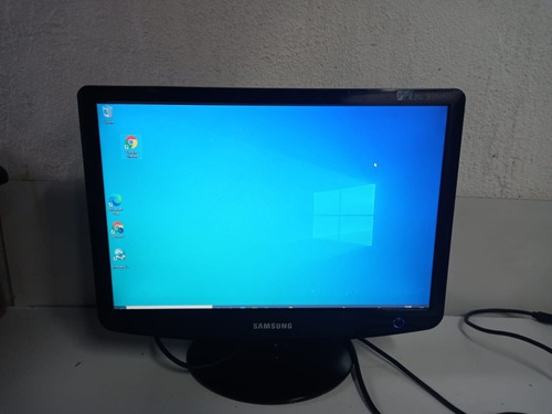 Monitor Samsung 19 Polegadas Vga Dvi Pequenas Marcas De Uso