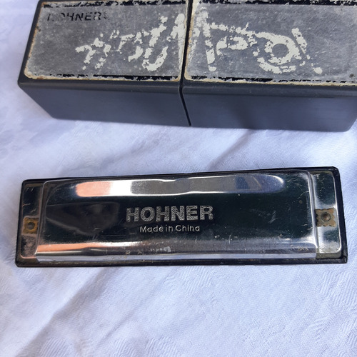 Armonica Hohner Hot Metal  Tono C .olivos