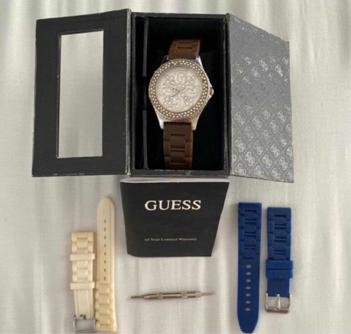 Reloj Guess Con 2 Manillas De Repuesto