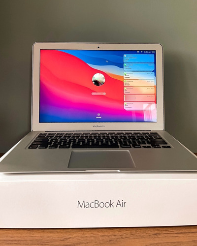 Macbook Air Led 13 Apple Prata - Intel Core I5 8gb 128gb 