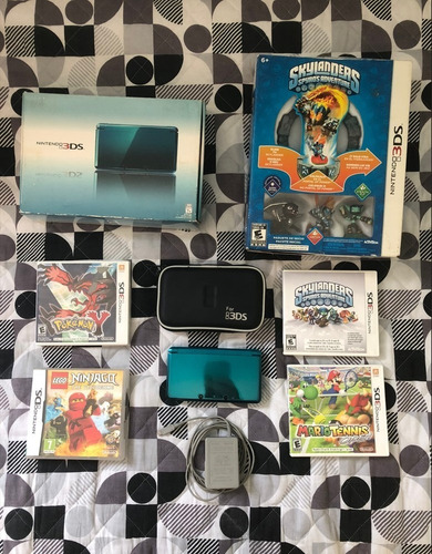 Nintendo 3ds (aqua Blue) - Com 4 Jogos, Capa De Proteção, Caixa Oficial E Kit Skylanders 