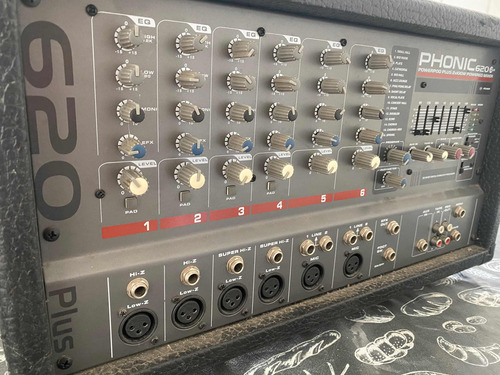 Consola Potenciada Phonic 620 Plus