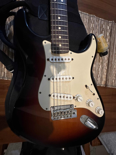 Guitarra Fender American Stratocaster