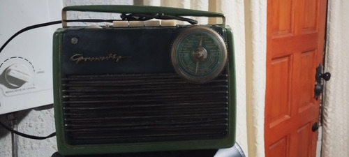 Radio Antigua Solo Decoración Completa