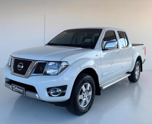 NISSAN FRONTIER PLATINUM CD 4X4 2.5 TB DIESEL 2014