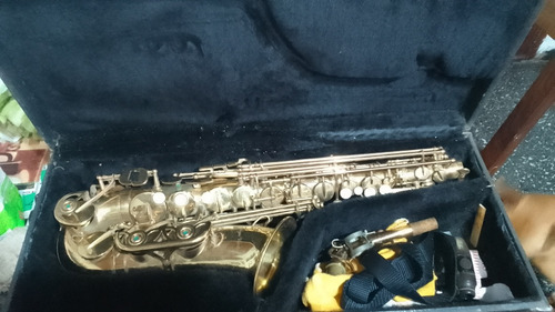 Saxo Alto Antigua Winds