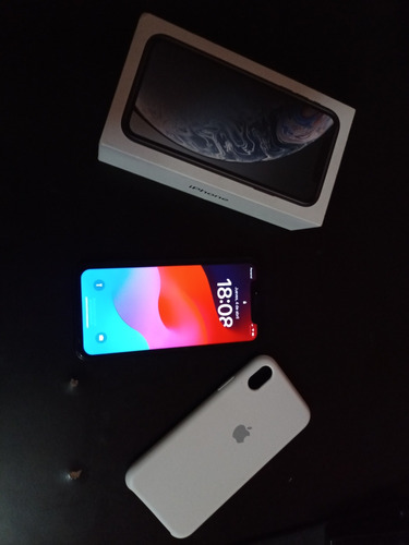 iPhone XR Negro/ 128gb/ 84% Bateria