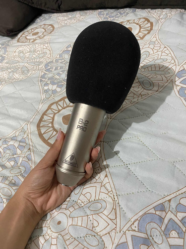 Microfone Behringer B-2 Pro Condensador Cardioide Dourado