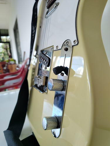 Guitarra Eléctrica Telecaster Squier By Fender 