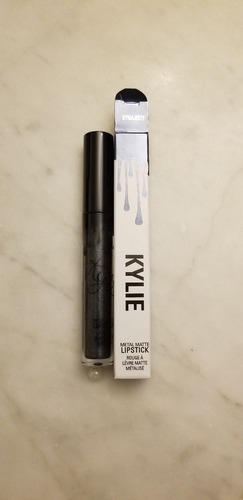 Kylie Jenner Lip Metal  Kymajesty