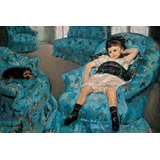 Pequena Garota Na Poltrona Azul Cão De Cassatt Em Tela 51x34