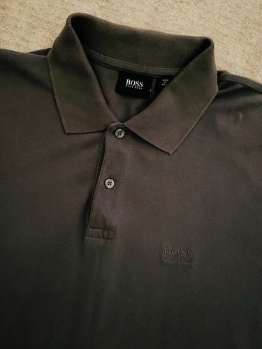 Camisa Polo Hugo Boss Gg Cinza Escuro Usada 