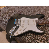 Guitarra Strato Squier Fender Floyd Rose Microafinador Funda