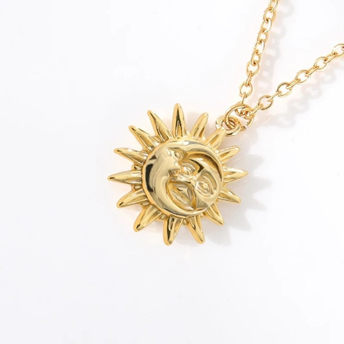 Collar De Eclipse, Sol Y Luna, Laminado En Oro.