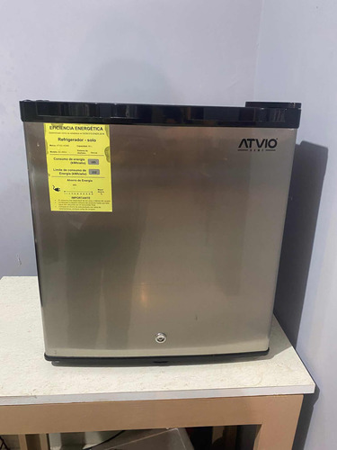 Frigobar Refrigerador Atvio 1.6 Ft