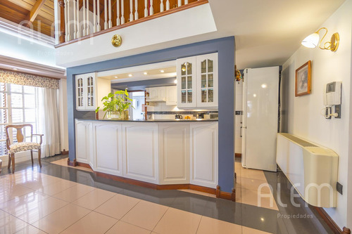 Casa De 4 Dormitorios En Venta En Temperley - Imagen 4