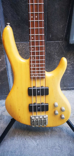 Bajo Washburn Rb4000 Activó De Una Sola Pieza De Maple Korea