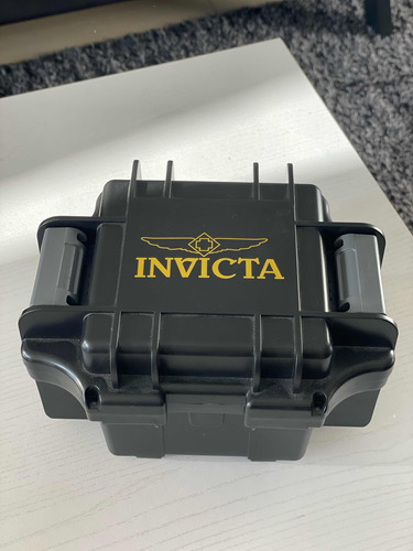 Reloj Invicta Negro Plata