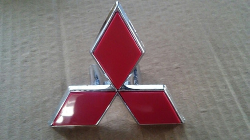 Emblema Mitsubishi Montero Bases Pata Cerrada 10cm Mod Antig Foto 4