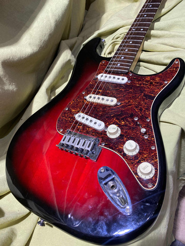  Squier Stratocaster Standard Impecable Y Original Permutas 